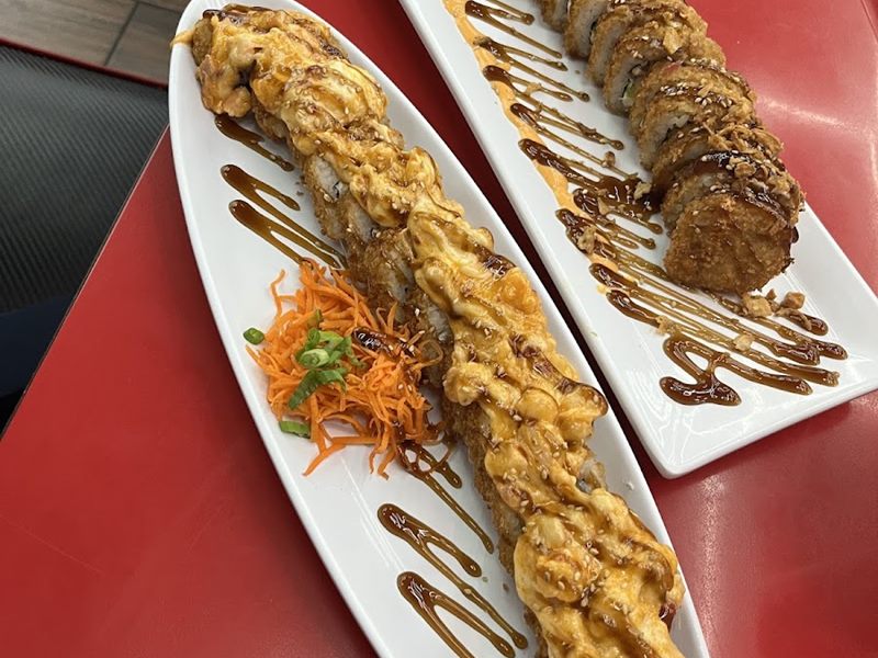Sushi Culiacán & Mariscos food